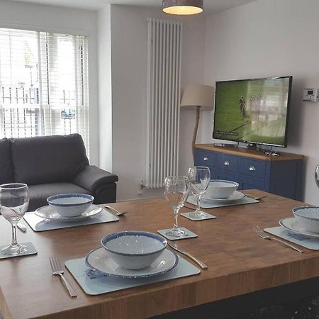 Margate Mews 150M From Sea Front And Dreamland Apartment Exterior photo